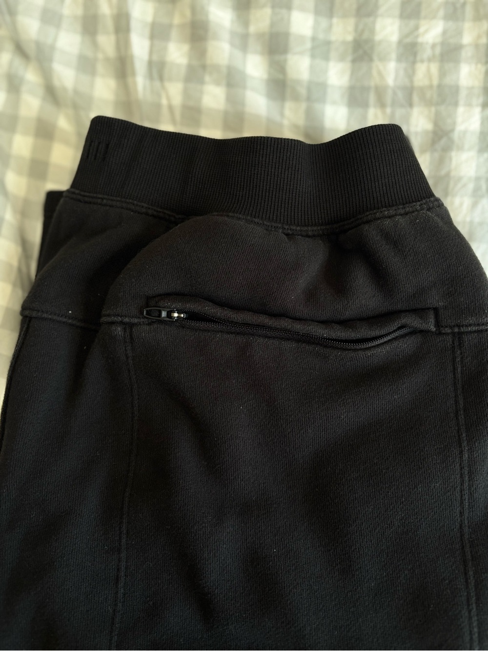 Men's Lululemon Sweatpants - Picture 5 of 7
